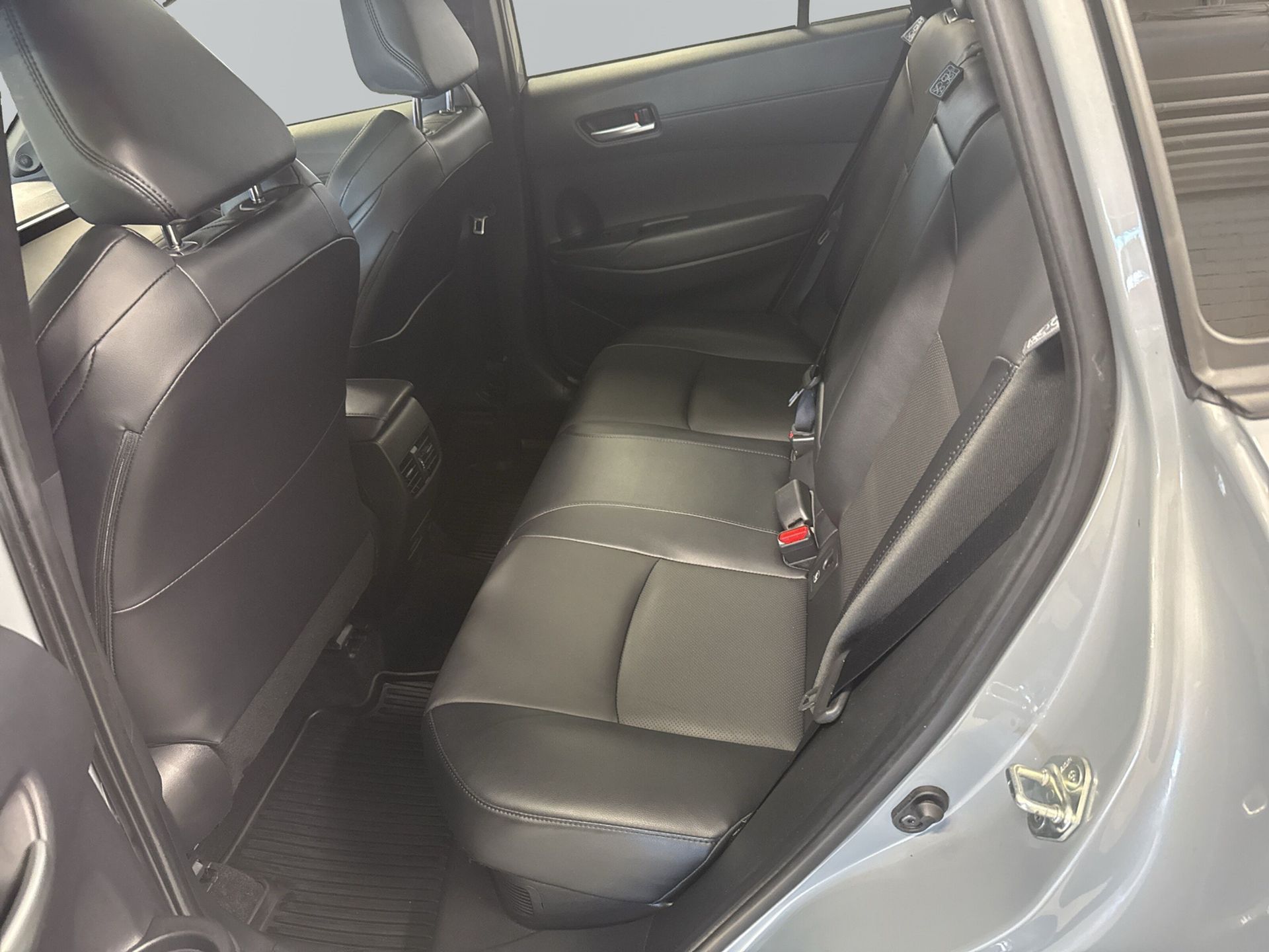 Toyota Corolla Cross Hybrid AWD-i 2022, bild 7/10