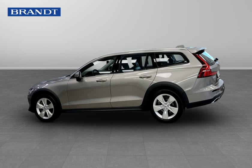 Bild 3 av Volvo V60 Cross Country B4 AWD D Adv NaviP Edt