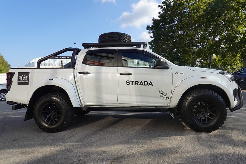 Bild 4 av Isuzu D-Max Crew Cab AT35 Arctic Truck | 4243:- årsskatt | 4995:-/mån