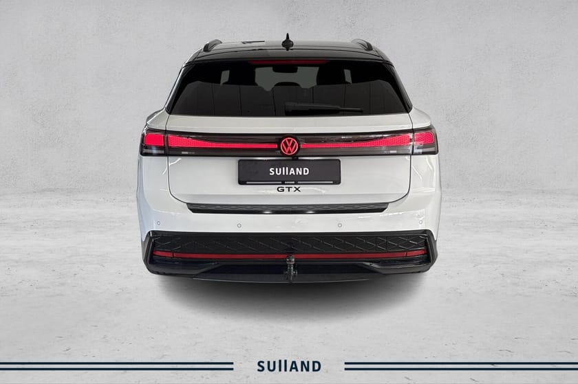 Bilde 4 av Volkswagen ID.7 GTX Tourer