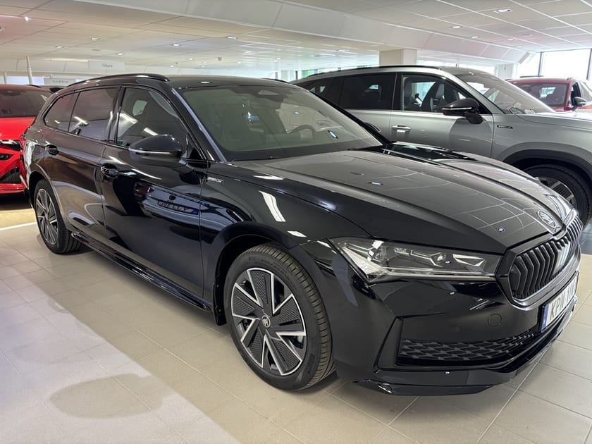 Bild 1 av Škoda Superb iV Kombi