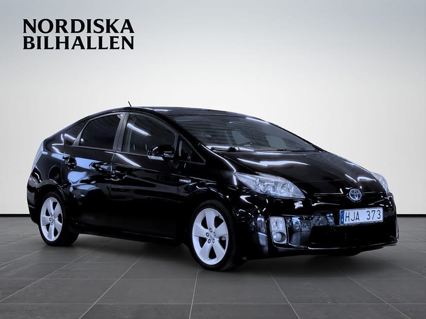 Bild 1 av Toyota Prius Hybrid CVT Kamera Taklucka Motorvärmare Bluetooth
