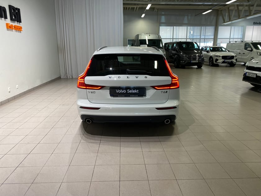 Bild 5 av Volvo V60 T6 TE Momentum Edition