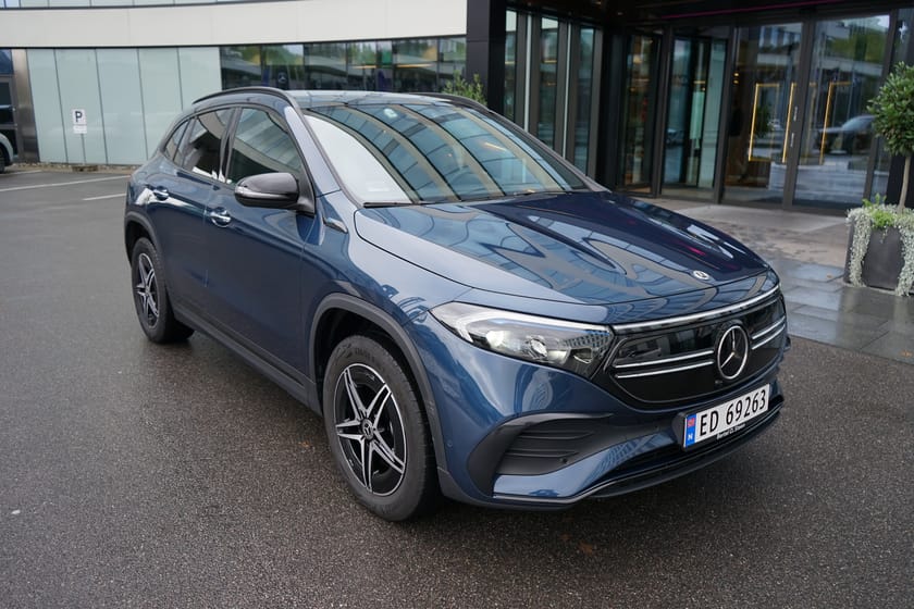 Bilde 2 av Mercedes-Benz EQA 300 4MATIC
