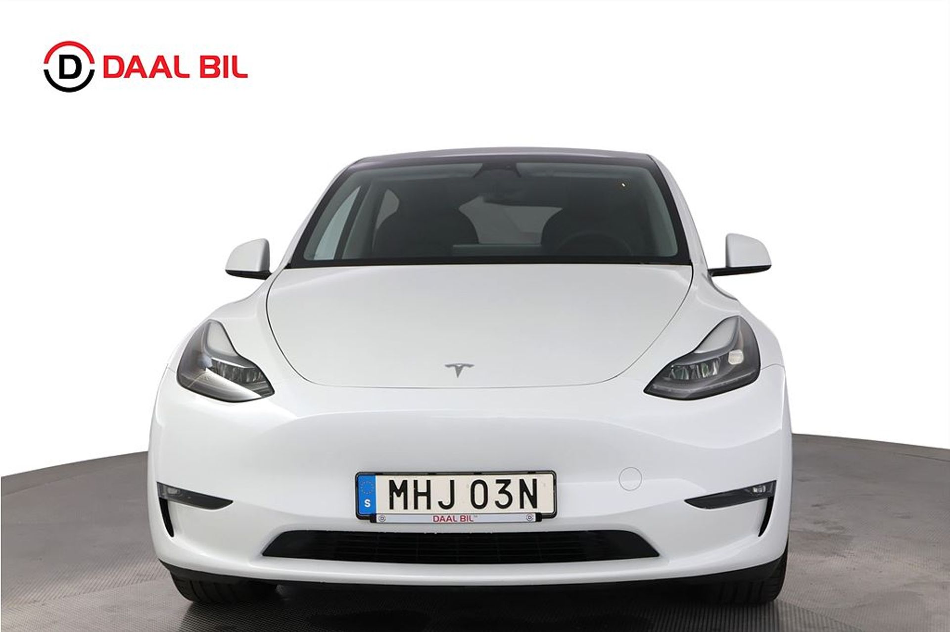 Tesla Model Y 2023, kuva 2/10