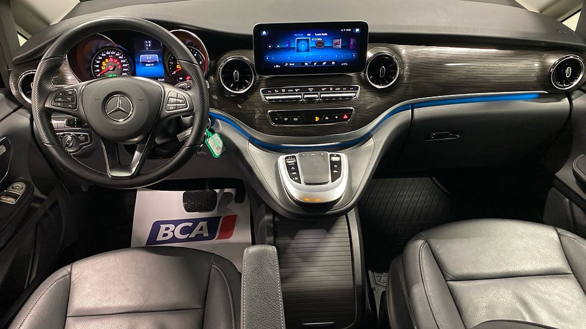Mercedes-Benz V 2024, bild 6/10