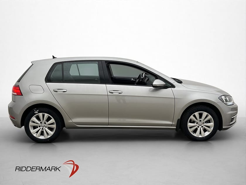 Bild 4 av Volkswagen Golf 1.0 TSI 110hk Sensorer CarPlay Adaptiv-Fart