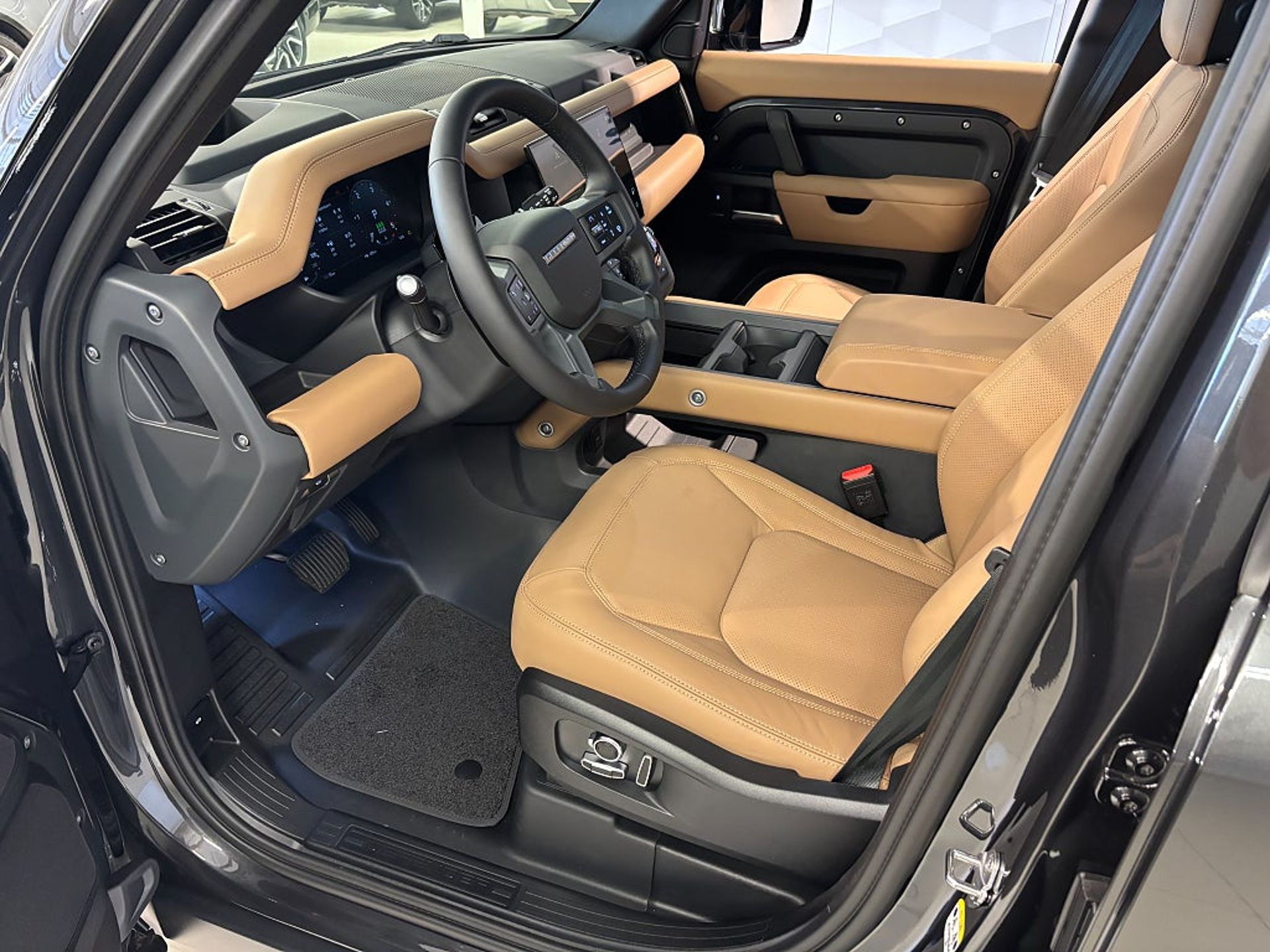 Land Rover Defender 2026, kuva 7/10