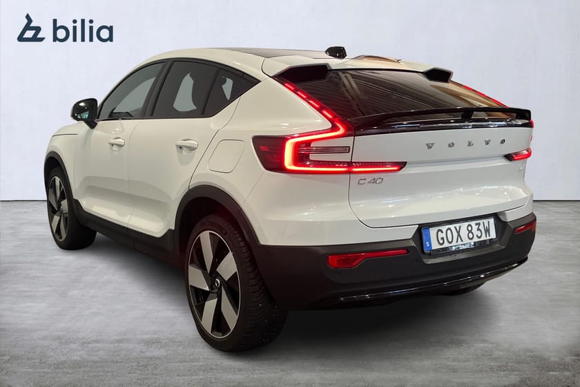 Bild 2 av Volvo C40 Recharge Twin Ultimate Mörkt tonade rutor 5 st Dragkrok halvautomatisk