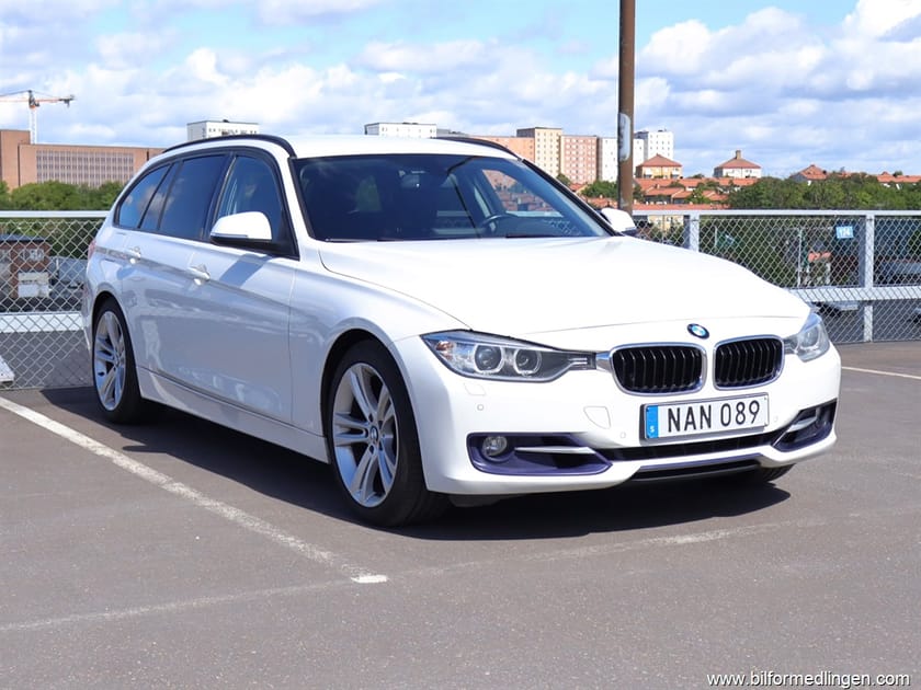 Bild 1 av BMW 328i Touring 328 Sport Line Automat S/V-hjul GPS Drag