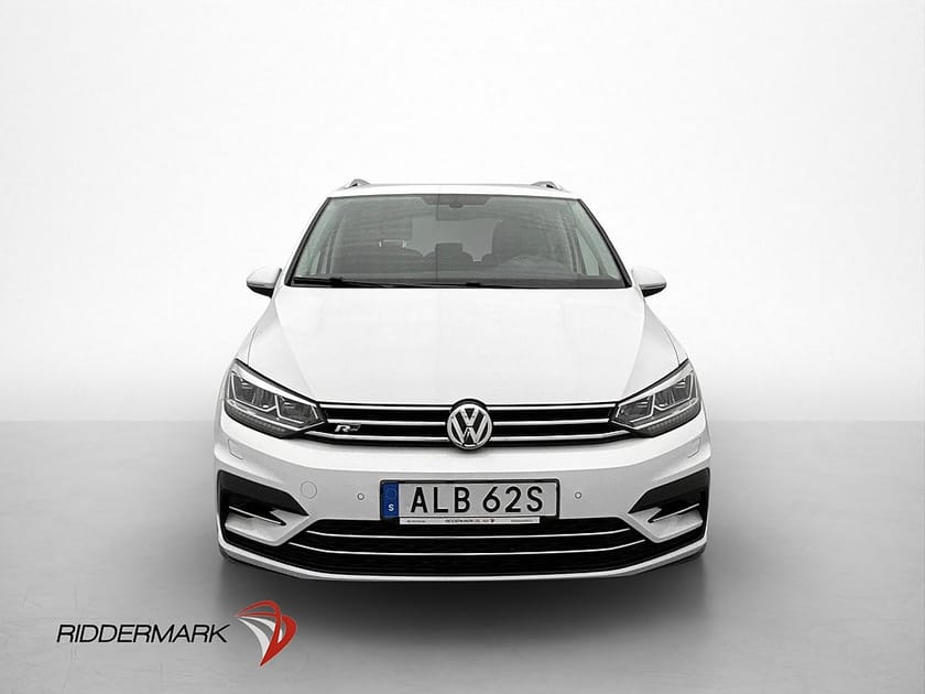 Bild 2 av Volkswagen Touran 7-seater 1.5 TSI 7-Sits R-Line Kamera CarPlay Rattv