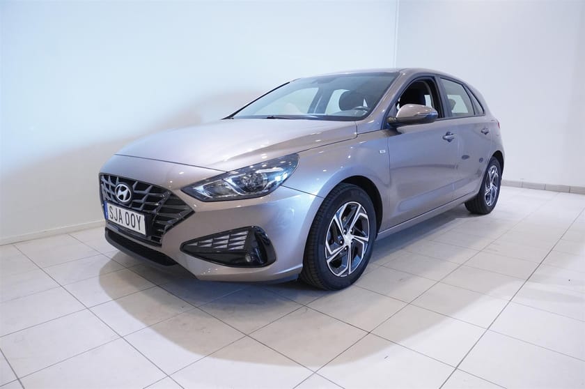 Bild 2 av Hyundai i30 I30, 1.0 T-GDi 120hk Mhev, Essential, Dragkrok