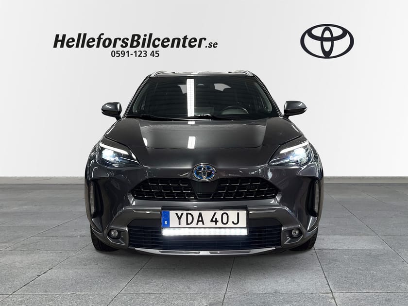 Bild 5 av Toyota Yaris Cross Hybrid AWD-i Adventure DRAG Vhjul LED ramp