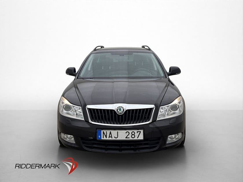 Bild 2 av Škoda Octavia Kombi Skoda 2.0 TDI 140hk Elegance Sensorer BT Dragkrok