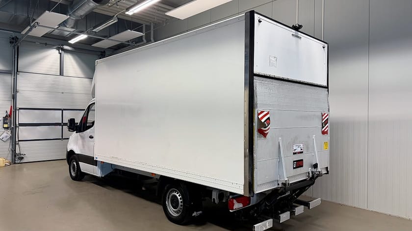 Bild 4 av Mercedes-Benz Sprinter 316 CDI Chassi Bakgavellyft / 1 Ägare