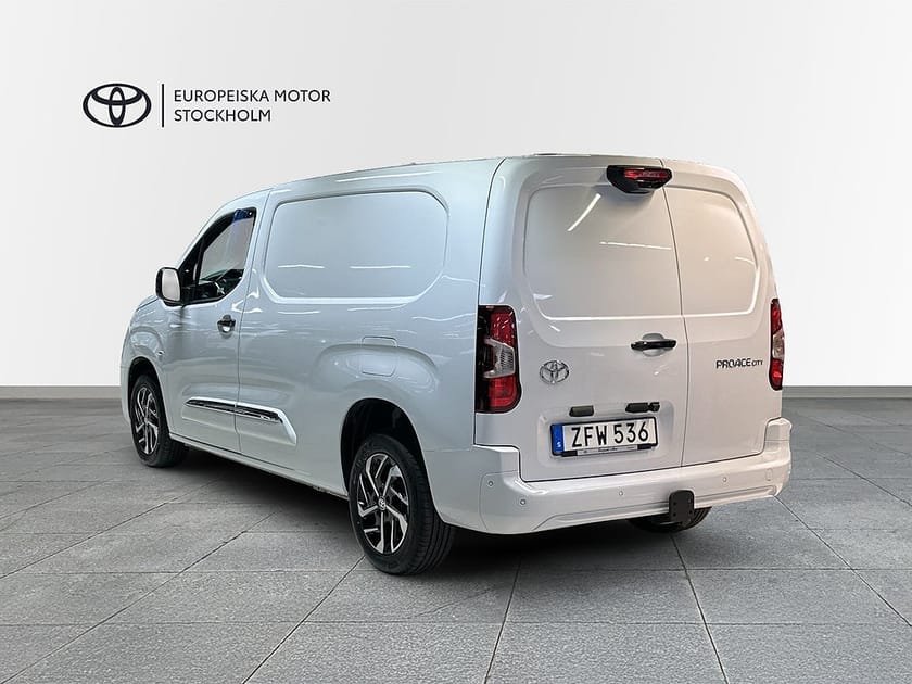 Bild 2 av Toyota ProAce City LONG 1.5D Automat PROFESSIONAL / V-hjul / MOMS