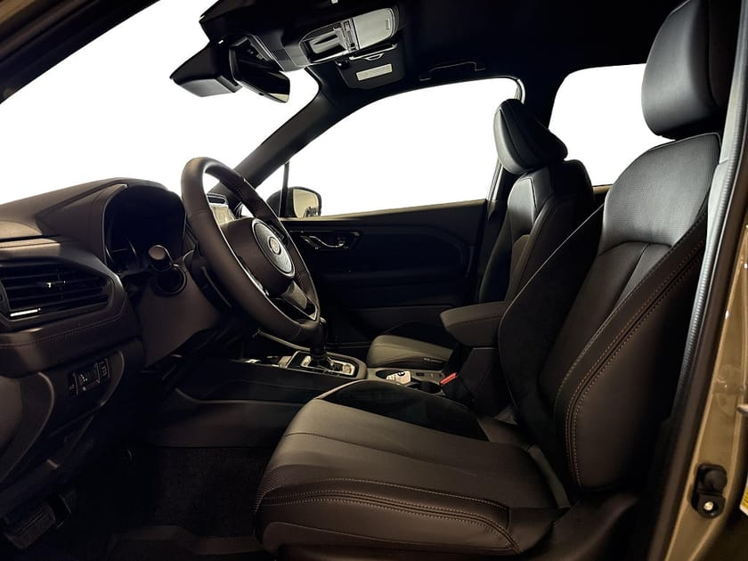 Bild 2 av Subaru Forester e-Boxer 2.0 Limited Lineartronic Euro 6