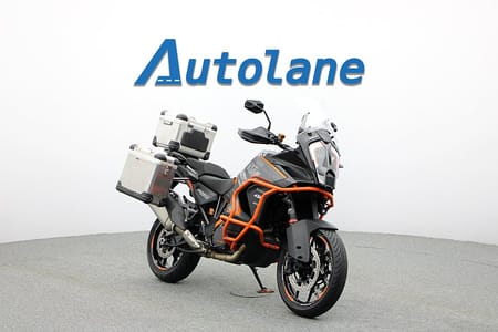 KTM 1290 Super Adventure *Touratech Väskor, Nya däck