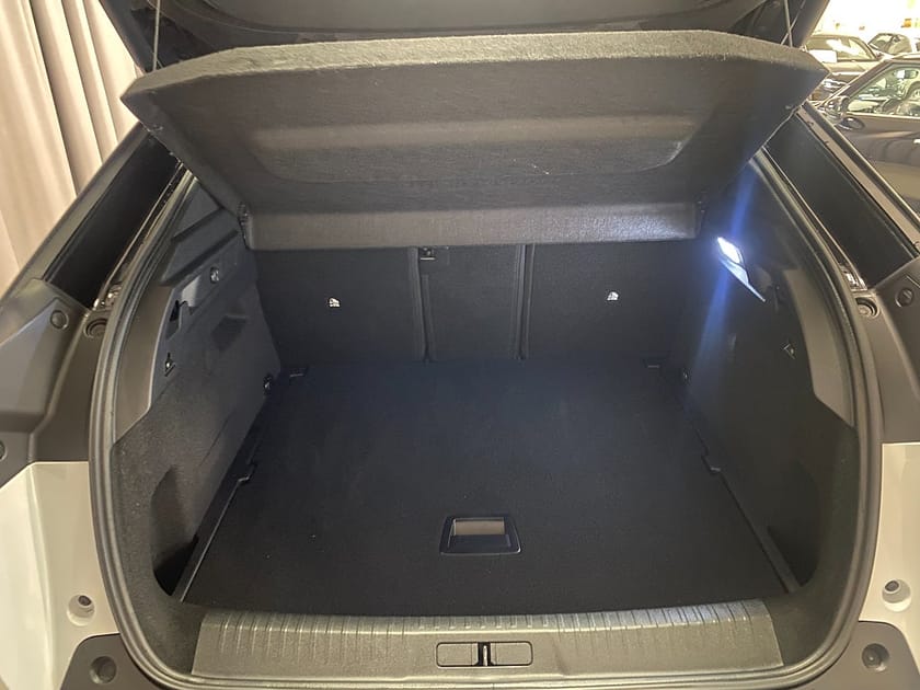 Bild 5 av Peugeot 3008 Hybrid 145 GT 145hk Automat. Navi, Rattvärme