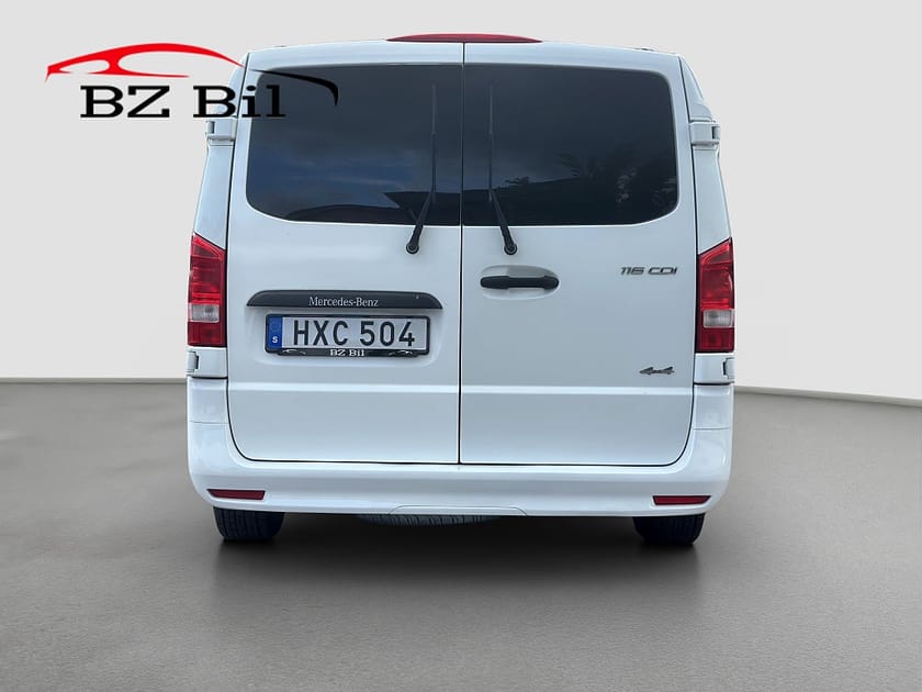 Bild 4 av Mercedes-Benz Vito Tourer 116 CDI 4x4 3.2t 9-Sits Moms Värmare