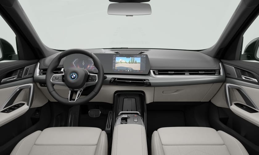 Bild 5 av BMW iX1 xDrive30 M Sport 360 HUD Elstol m minne