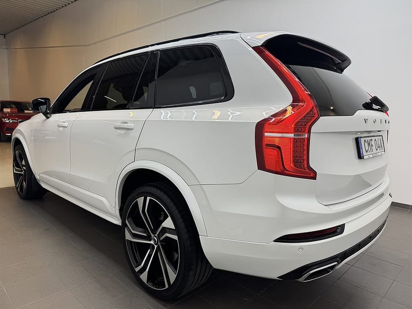 Bild 4 av Volvo XC90 7-seater B5 AWD  235hk R-Design 7sits/SE SPEC!