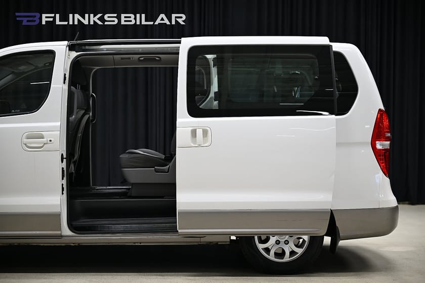 Bild 5 av Hyundai H-1 Travel 2.5 CRDi 170HK Automat|8-Sits|GPS|Backkamera