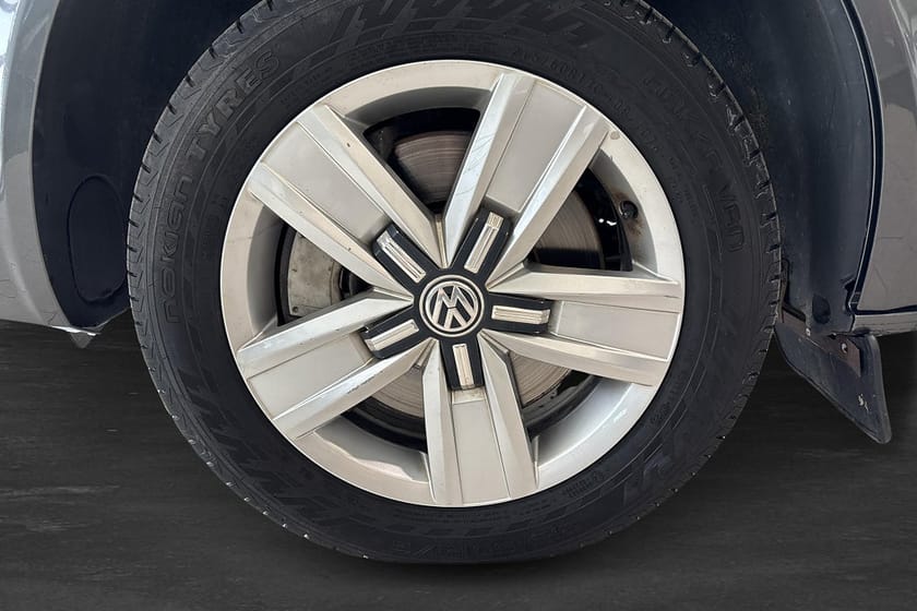 Bild 5 av Volkswagen Transporter Kombi T30 2.0 TDI BMT 4Motion KAMREM just bytt 5-sits