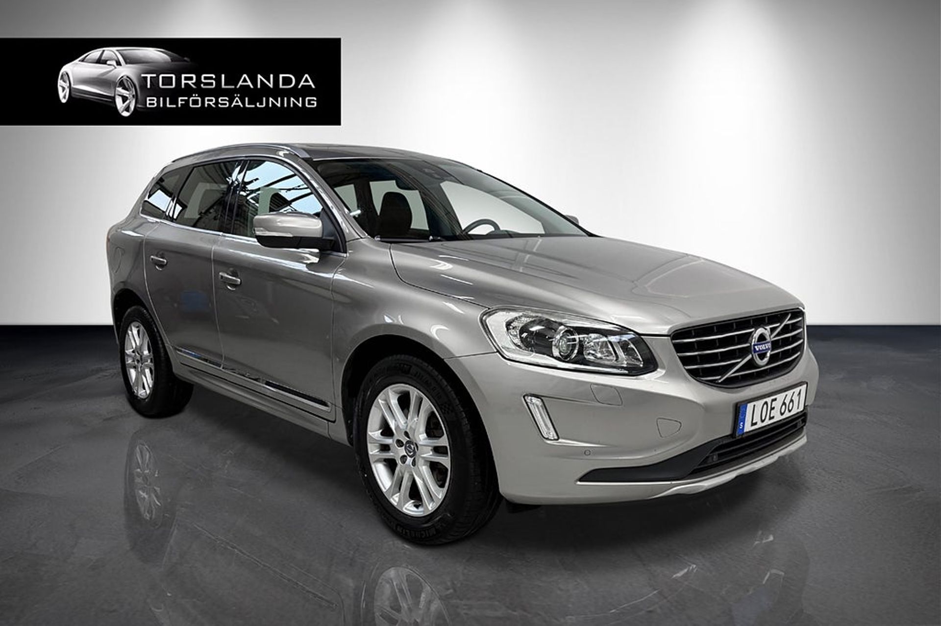 Volvo XC60 D4 AWD 181 Auto Summum 2015, bild 3/10