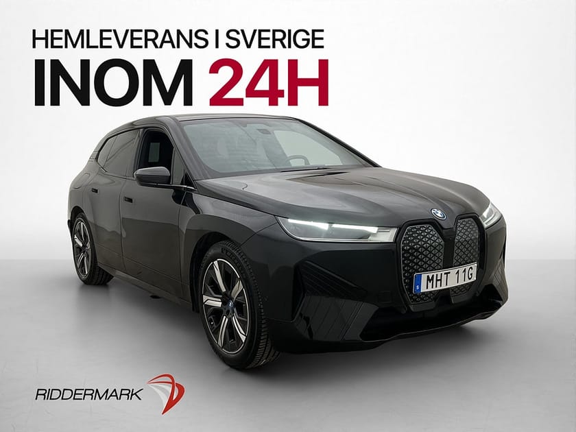 Bild 1 av BMW iX xDrive40 Sport Sky-Lounge H/K HUD 360° Navi Drag MOMS