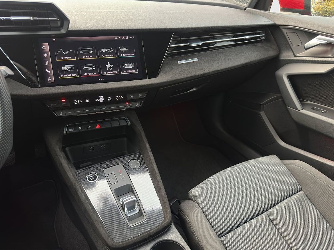 Audi A3 Sportback 45 TFSI e, bild 14 av 24