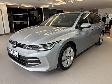 Volkswagen Golf Sportscombi SC leasing 3895kr/mån tom juni