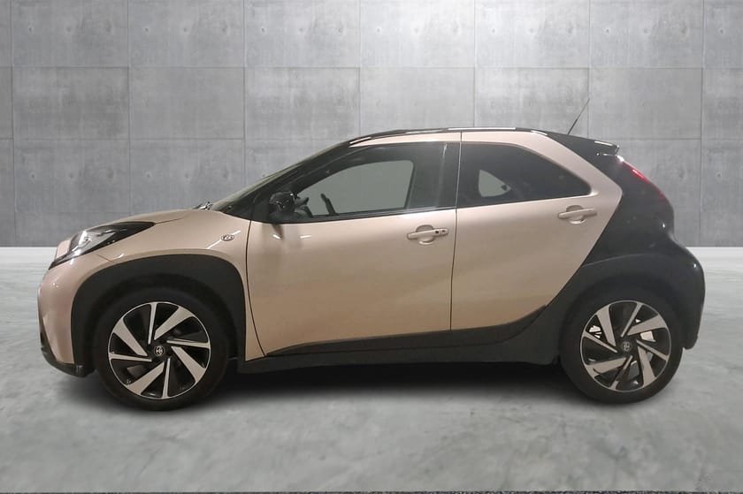 Bilde 2 av Toyota Aygo X Style Air Automat I Kanvas tak I JBL I Lav km