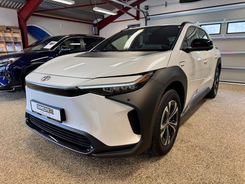Bilde 1 av Toyota bZ4X AWD Active Tech