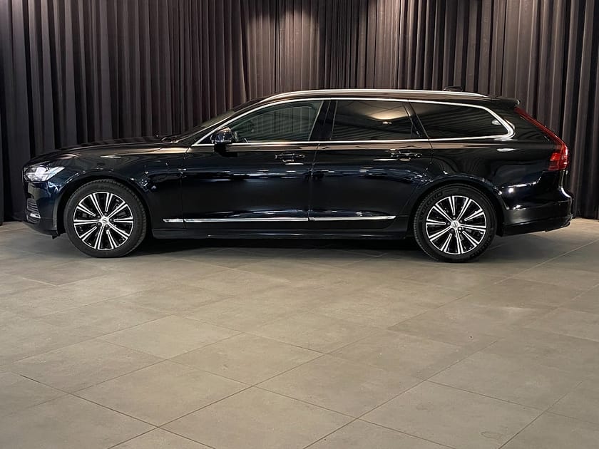 Bild 3 av Volvo V90 Recharge T6 AWD Geartronic Momentum