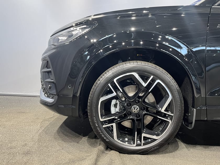 Bild 2 av Volkswagen Tiguan R-Line /Diesel / Drag / 360-kamera