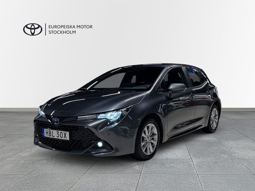 Bild 1 av Toyota Corolla Hybrid 1.8 HSD 5-d ACTIVE PLUS / V-HJUL / MOMS