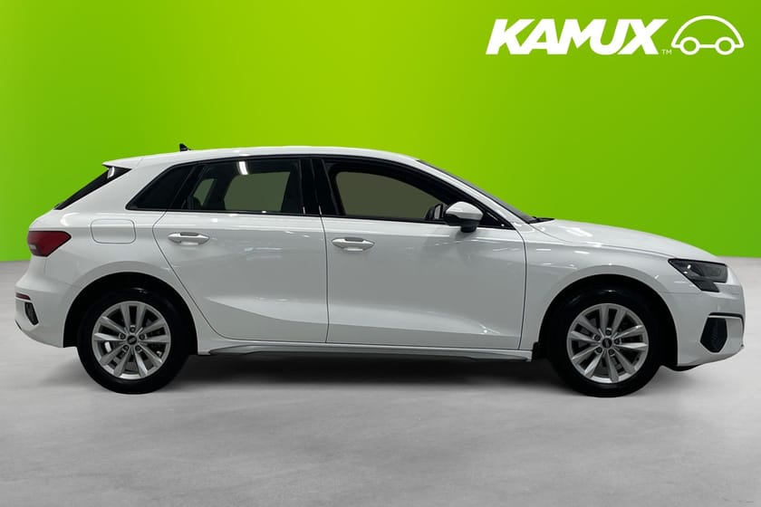 Bild 2 av Audi A3 Sportback 35 TFSI Cockpit Drag 150hk
