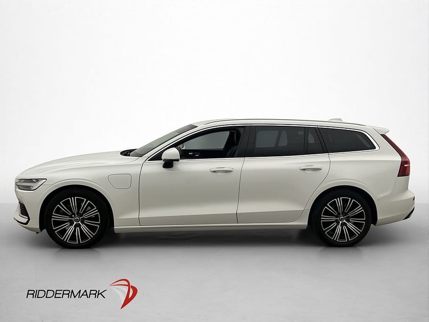 Bild 4 av Volvo V60 T6 AWD Inscription Navi Kamera Värmare Skinn Drag