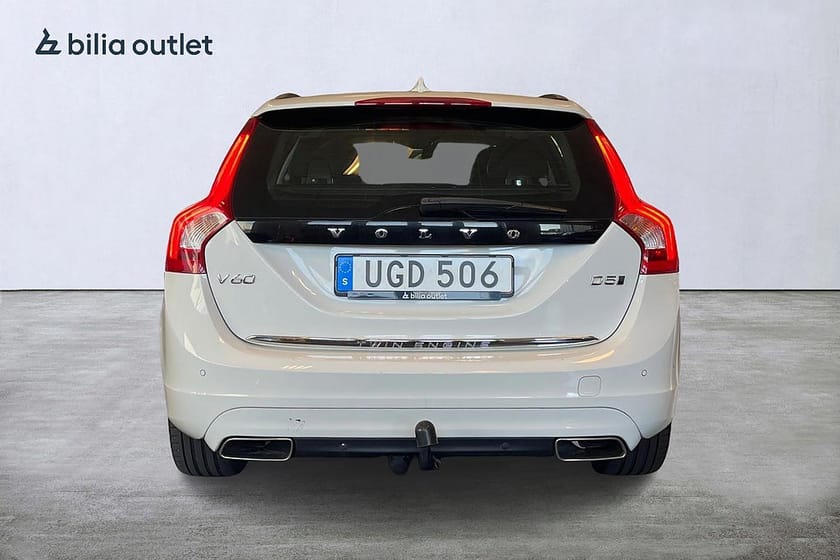 Bild 4 av Volvo V60 D5 Twin Engine AWD Momentum 231hk / Drag Kamrem Bytt
