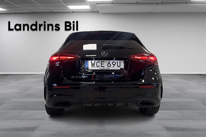Bild 5 av Mercedes-Benz A 250 e AMG Night Värmare Navi Backkamera