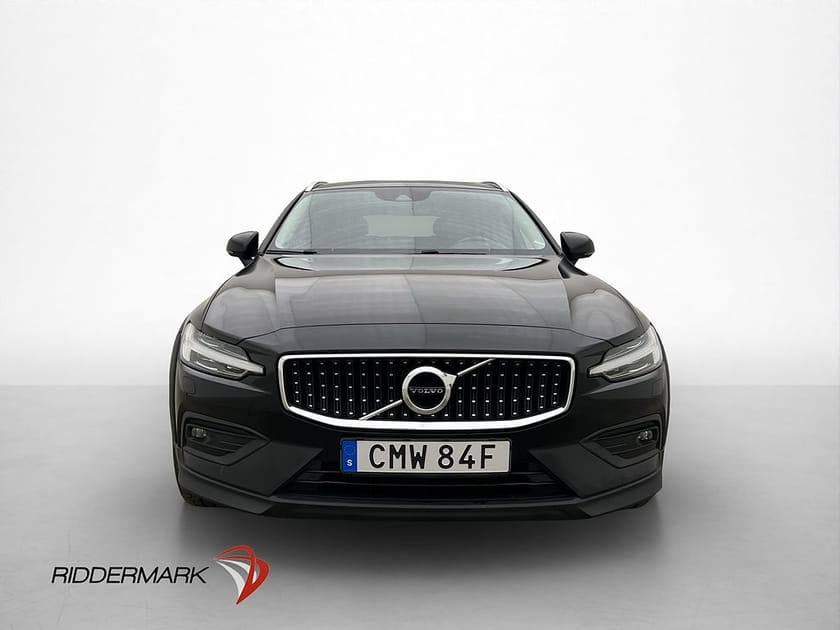 Bild 2 av Volvo V60 Cross Country B4 AWD Advanced Pano H/K VOC Kamera