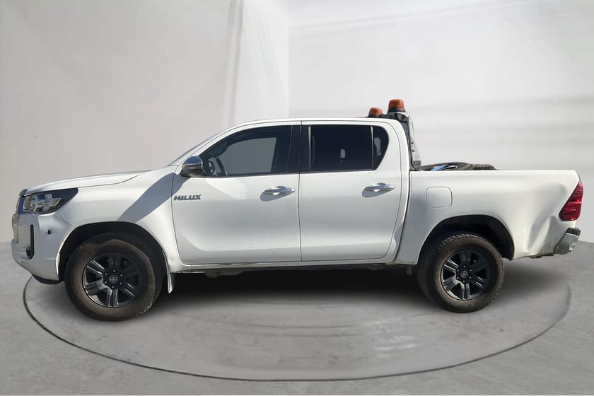 Bild 2 av Toyota Hilux Dubbelhytt 2.4 D 4WD (150hk) Värmare Drag