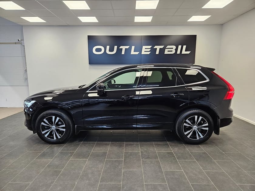 Bild 2 av Volvo XC60 B4 197hk AWD 4x4 Momentum Advanced Backkamera Drag VOC