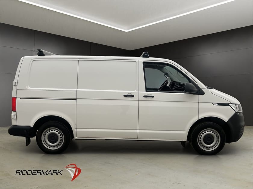 Bild 2 av Volkswagen Transporter 4M Värm Drag PDC V-Inre CARPLAY Moms