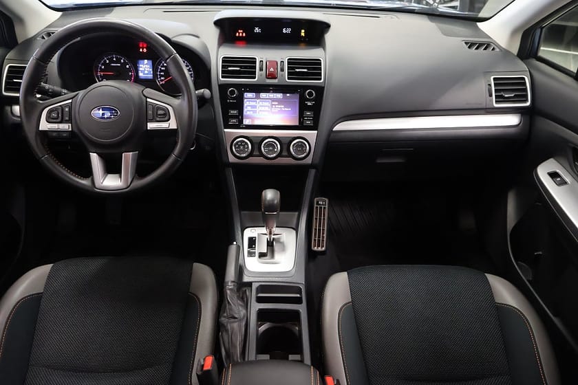Bild 5 av Subaru XV 1.6 4WD / V-Hjul / M-Värm / 1Ägare / NYSERVAD