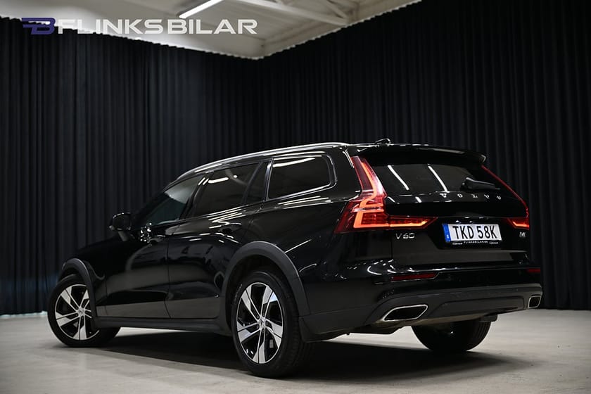 Bild 5 av Volvo V60 Cross Country B4|AWD|Geartronic|Advanced|Kamera|Drag|1Ägare|Momsbil