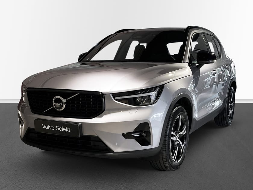 Bild 1 av Volvo XC40 B4 FWD Bensin Plus Dark