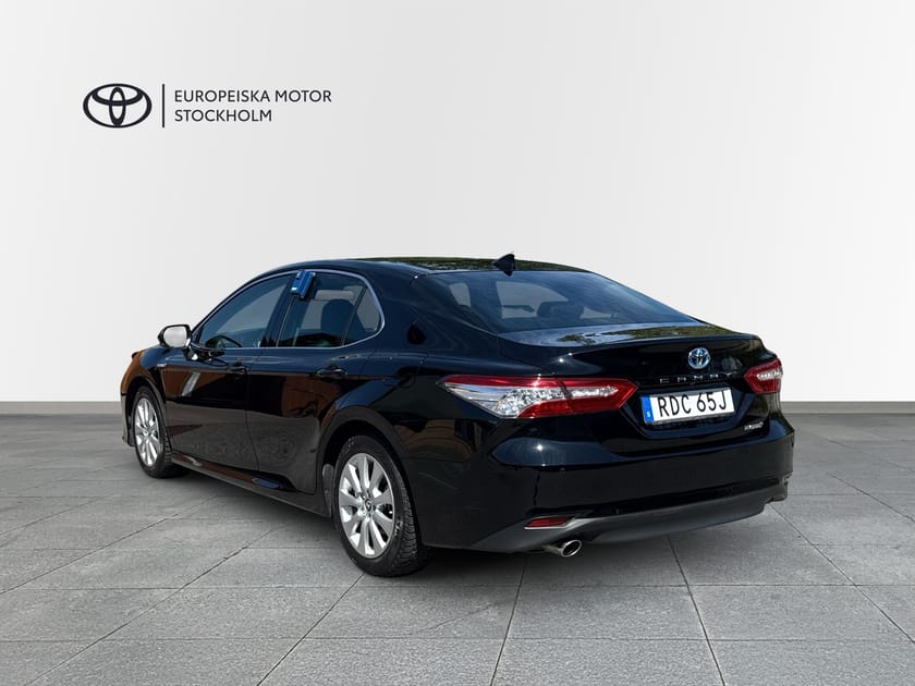 Bild 5 av Toyota Camry Hybrid 2.5 HSD Executive Premium JBL/ 2220mil / V-Hjul