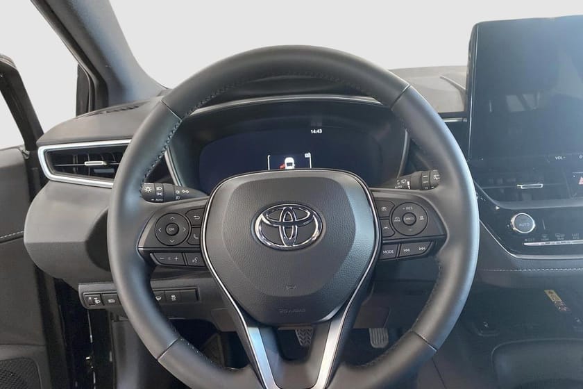 Bild 5 av Toyota Corolla Touring Sports Hybrid Vinterhjul